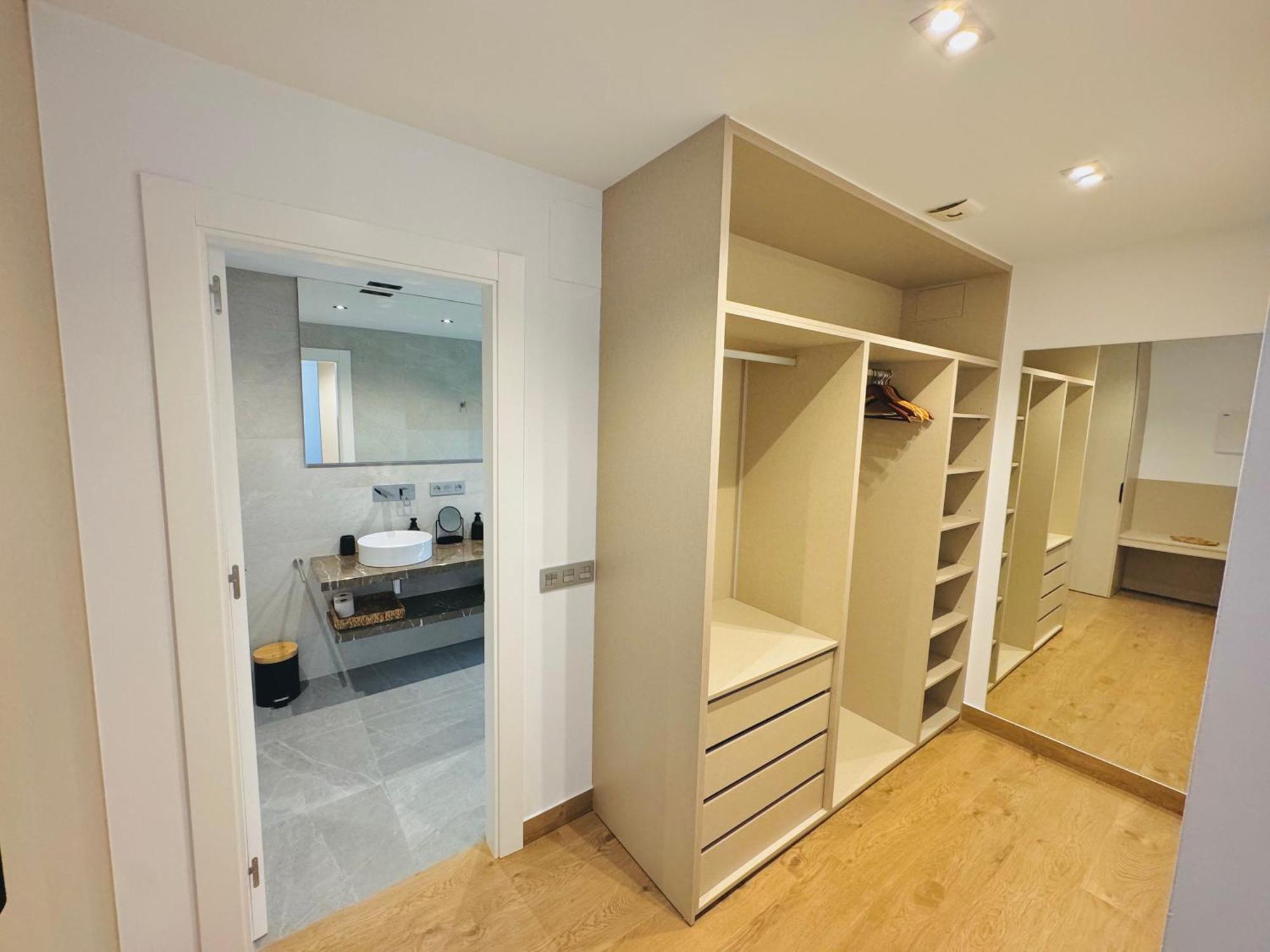Pueblo Evita Premium Suites ベナルマデナ エクステリア 写真